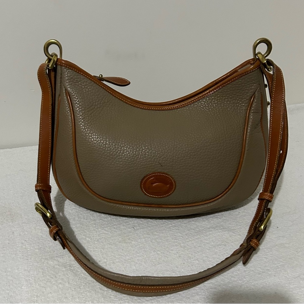 Vintage Dooney & Bourke Crescent Hobo Taupe and Brown Shoulder Bag - Picture 2 of 8